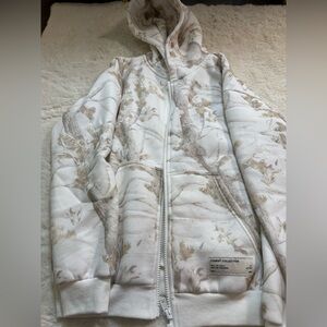 Comfrt camo white oak weighted zip up sweatshirt size small EUC unisex sizing